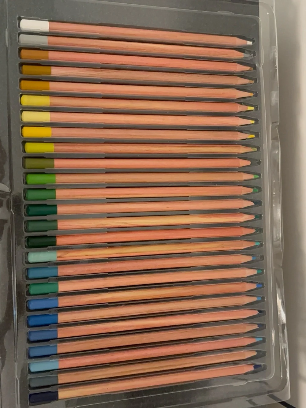 Colored Pencil Set - Assorted Colors - Picture 2 of 5